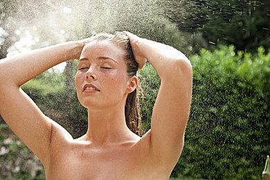 《街霸6》蛛俐角色介绍视频 6月2日发售